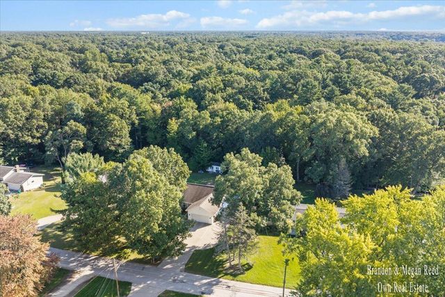 840 Glenwood Avenue, Muskegon, MI 49445