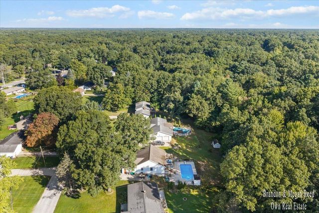 840 Glenwood Avenue, Muskegon, MI 49445