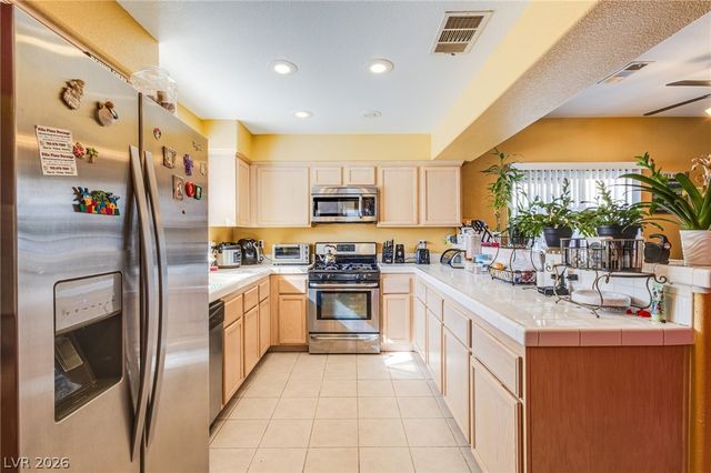 9346 Horizon Vista Lane, Las Vegas, NV 89117