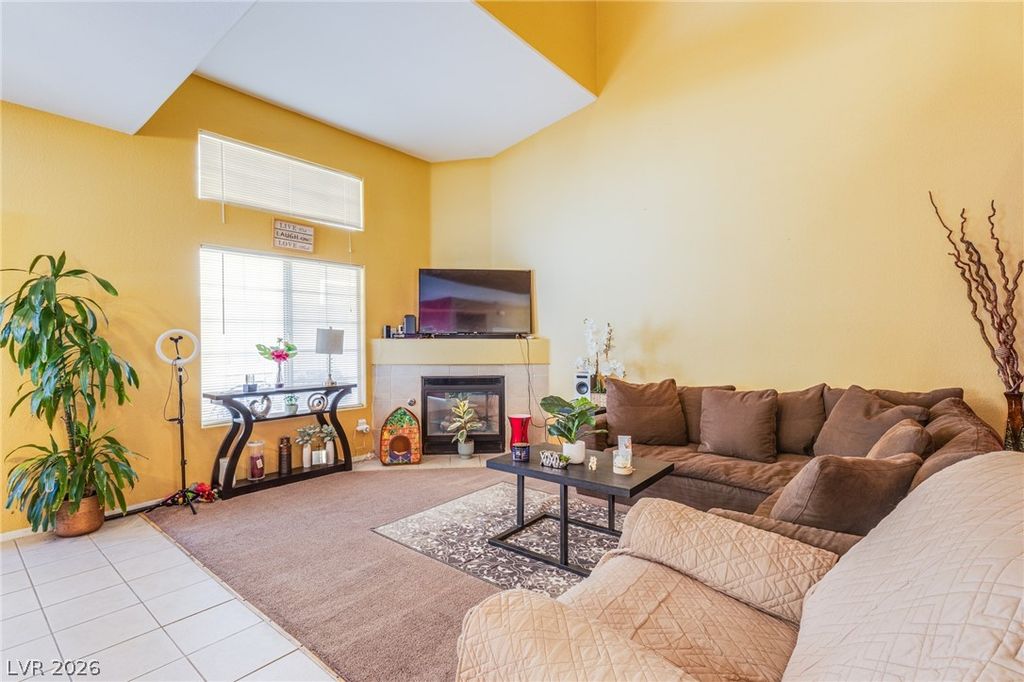 9346 Horizon Vista Lane, Las Vegas, NV 89117 — photo 5
