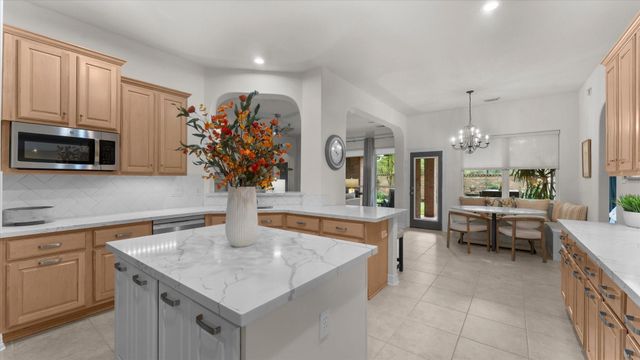 7406 Stonebridge Creek Lane, Humble, TX 77396