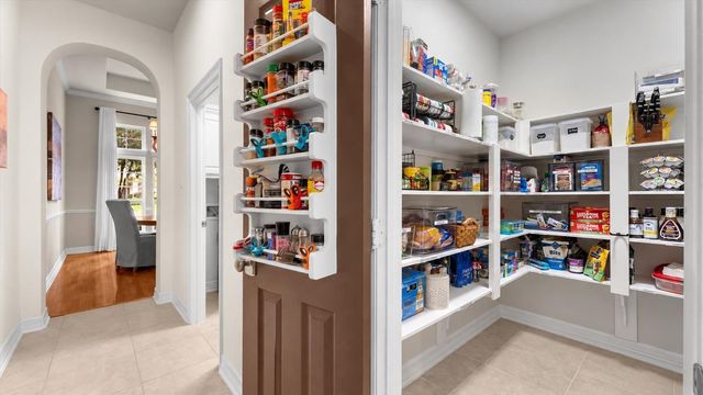 7406 Stonebridge Creek Lane, Humble, TX 77396
