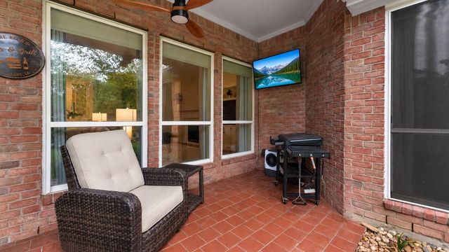 7406 Stonebridge Creek Lane, Humble, TX 77396