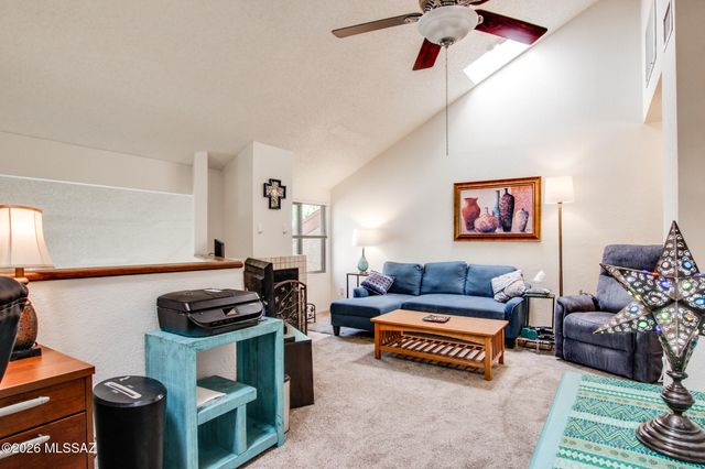 3109 E Corte De La Raqueta, Tucson, AZ 85716