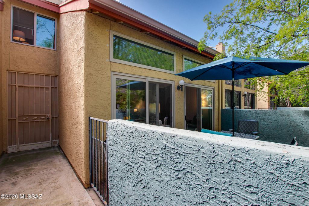3109 E Corte De La Raqueta, Tucson, AZ 85716
