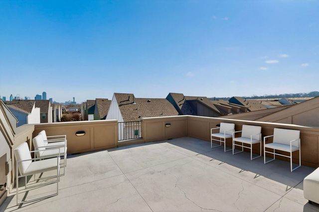 2557 Carmelita Street, Dallas, TX 75212