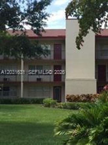 100 SW 132nd Way 307K, Pembroke Pines, FL 33027