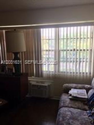 100 SW 132nd Way 307K, Pembroke Pines, FL 33027