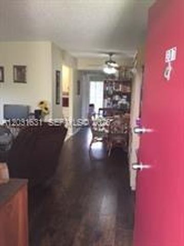 100 SW 132nd Way 307K, Pembroke Pines, FL 33027