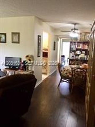 100 SW 132nd Way 307K, Pembroke Pines, FL 33027