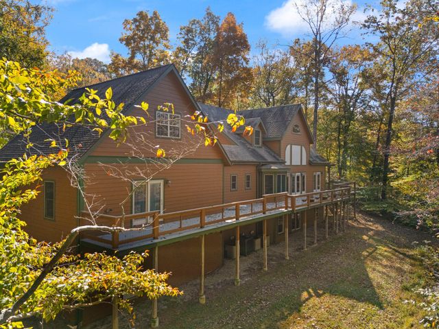 270 Wondering Woods Drive, Somerset, KY 42503