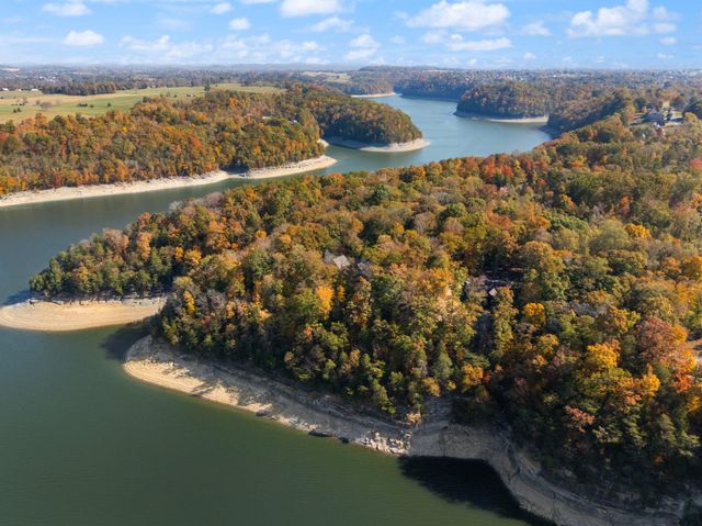 270 Wondering Woods Drive, Somerset, KY 42503