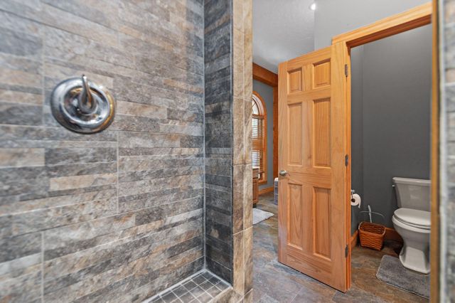 270 Wondering Woods Drive, Somerset, KY 42503