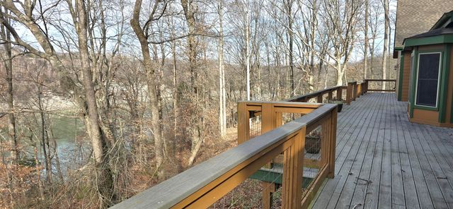 270 Wondering Woods Drive, Somerset, KY 42503