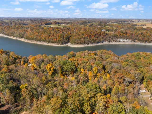 270 Wondering Woods Drive, Somerset, KY 42503