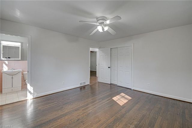 3096 Kinnamon Road, Winston-salem, NC 27104