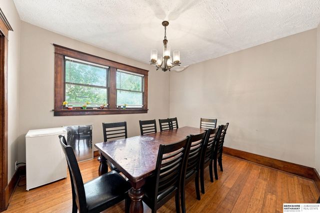 1525 A Street, Lincoln, NE 68502