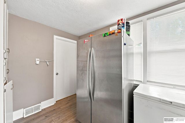1525 A Street, Lincoln, NE 68502
