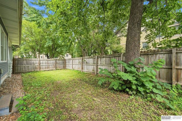 1525 A Street, Lincoln, NE 68502
