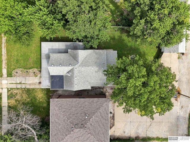 1525 A Street, Lincoln, NE 68502
