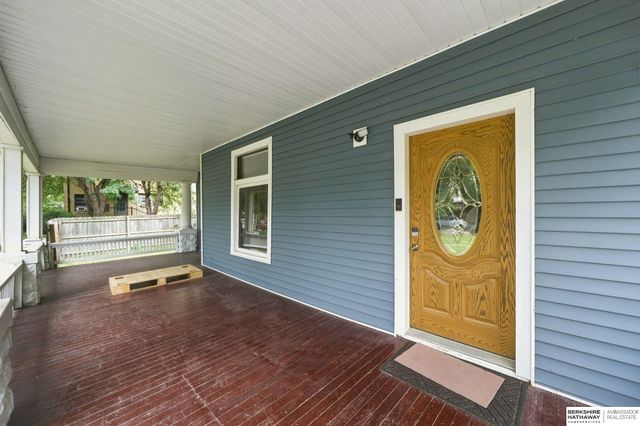 1525 A Street, Lincoln, NE 68502