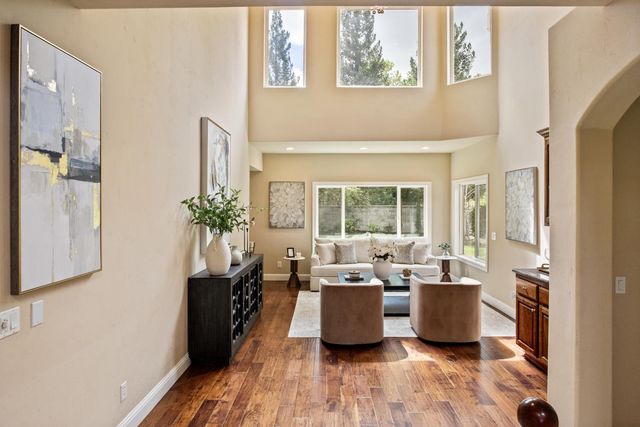 9003 Cedar Ridge Dr, Granite Bay, CA 95746