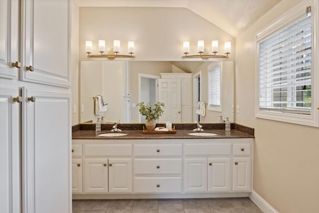 9003 Cedar Ridge Dr, Granite Bay, CA 95746