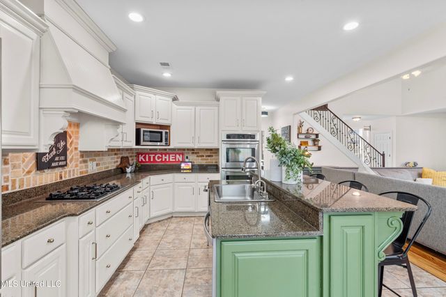 3847 Woodcrest Drive, Olive Branch, MS 38654