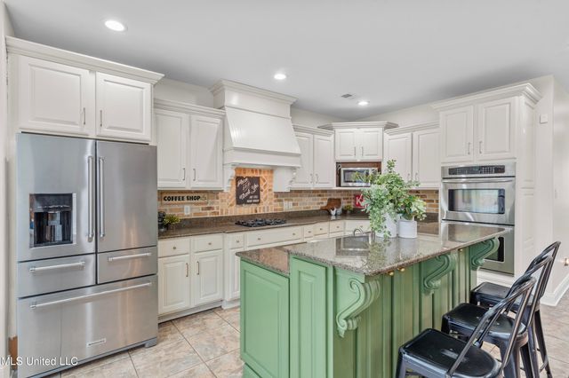 3847 Woodcrest Drive, Olive Branch, MS 38654