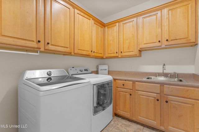 3847 Woodcrest Drive, Olive Branch, MS 38654