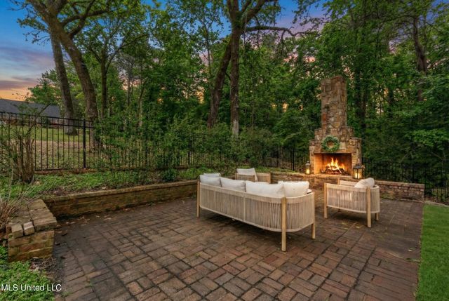 3847 Woodcrest Drive, Olive Branch, MS 38654