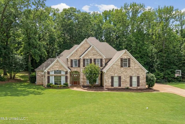 3847 Woodcrest Drive, Olive Branch, MS 38654