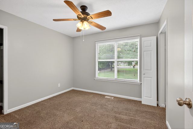 126 Doe Run Drive, Sharpsburg, GA 30277