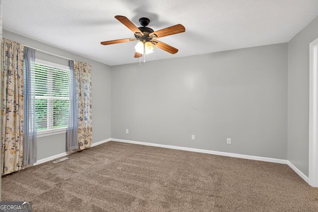 126 Doe Run Drive, Sharpsburg, GA 30277