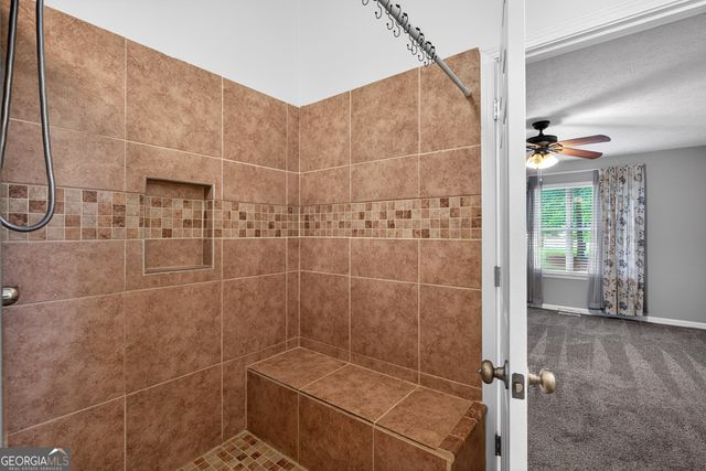 126 Doe Run Drive, Sharpsburg, GA 30277