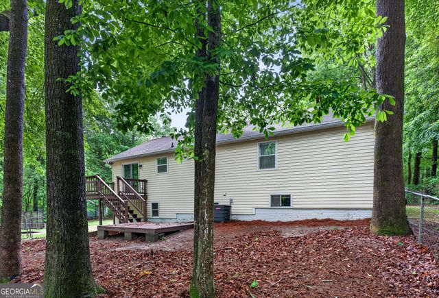 126 Doe Run Drive, Sharpsburg, GA 30277