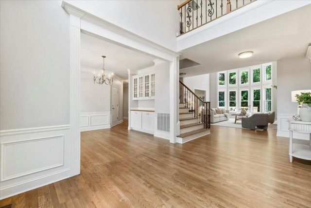 10420 Sugar Crest Avenue, Johns Creek, GA 30097