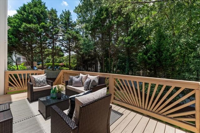 10420 Sugar Crest Avenue, Johns Creek, GA 30097