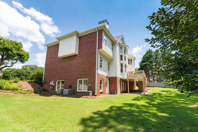 10420 Sugar Crest Avenue, Johns Creek, GA 30097