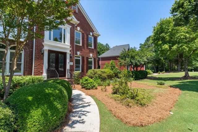 10420 Sugar Crest Avenue, Johns Creek, GA 30097