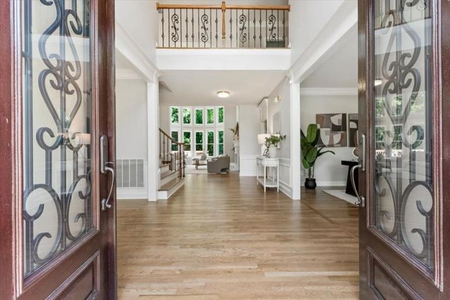 10420 Sugar Crest Avenue, Johns Creek, GA 30097