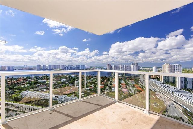 19111 Collins Avenue 2807, Sunny Isles Beach, FL 33160