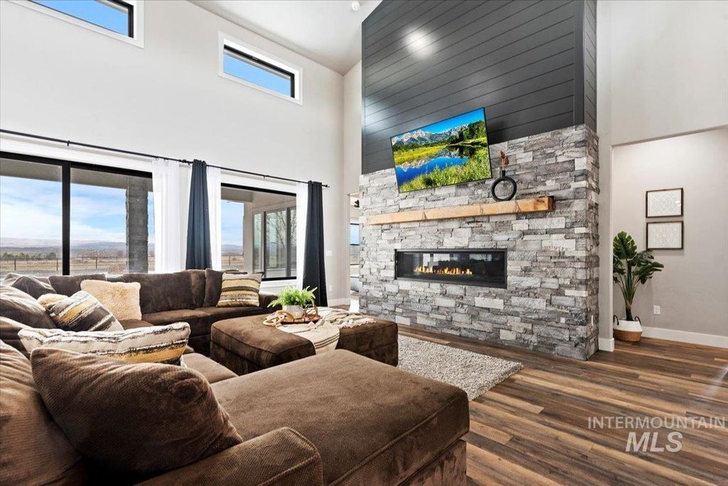 27114 Lower Pleasant Ridge, Wilder, ID 83676 photo 9