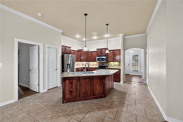 2555 N Trafalger Drive, Fayetteville, AR 72704