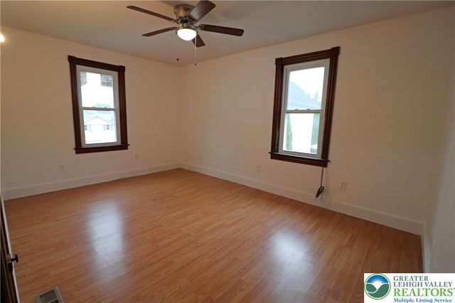 205 Madison Avenue, Nazareth Boro, PA 18064