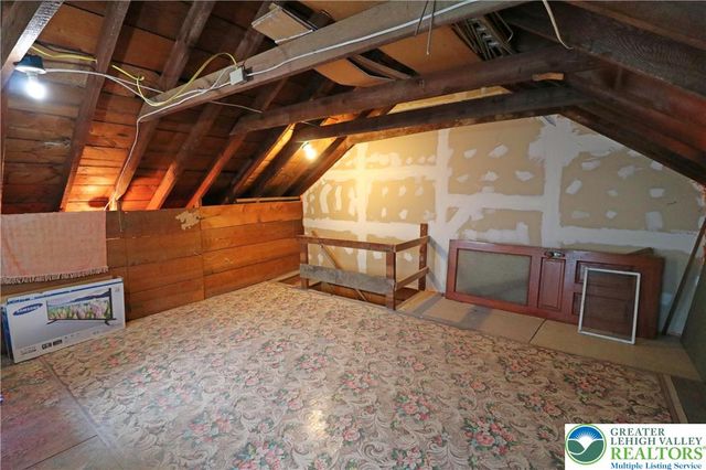 205 Madison Avenue, Nazareth Boro, PA 18064