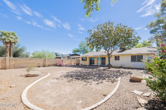 2812 S COTTONWOOD Drive, Tempe, AZ 85282