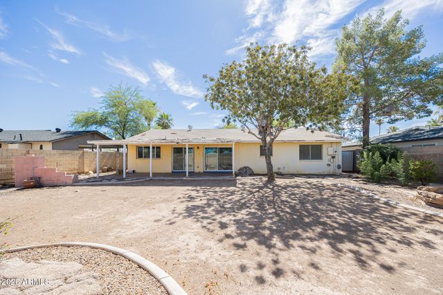 2812 S COTTONWOOD Drive, Tempe, AZ 85282