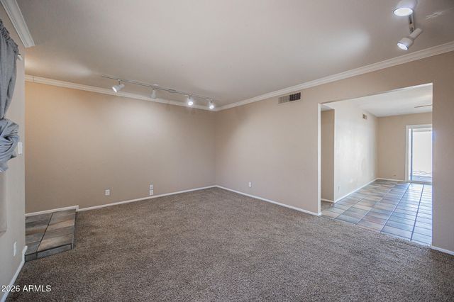 2812 S COTTONWOOD Drive, Tempe, AZ 85282