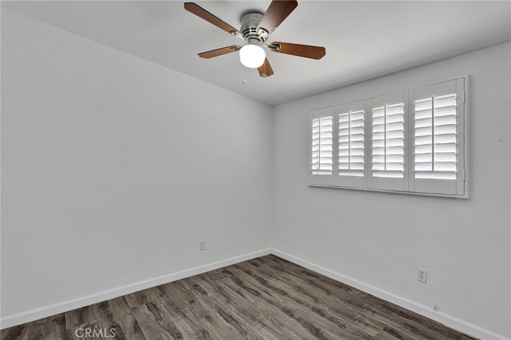 Image 22 of property listing at 16396 Yucca Street, Hesperia, CA 92345